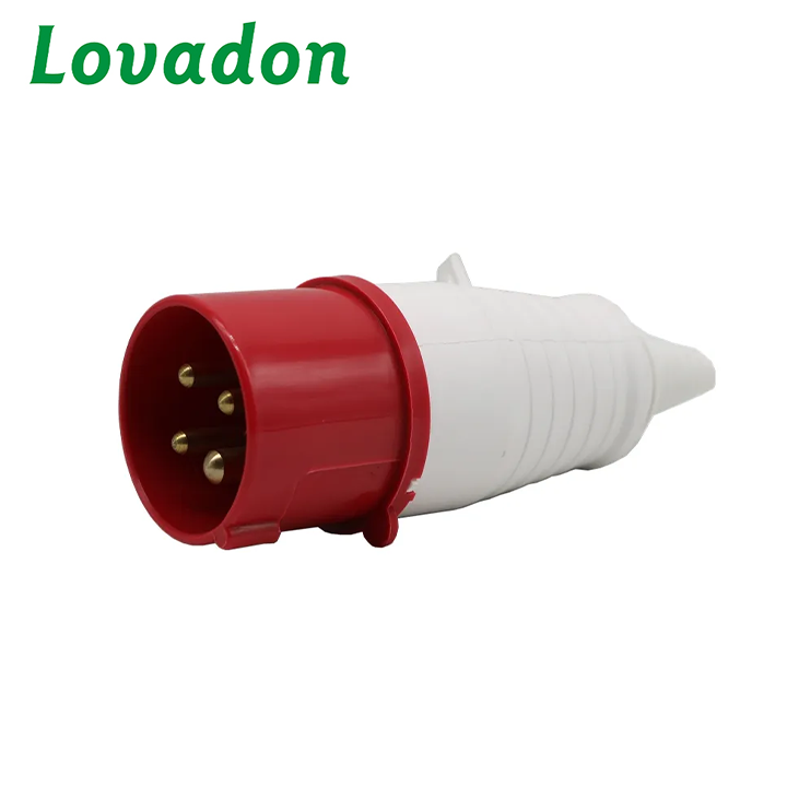 LTH-014L/024L IP44 industrial plug and socket