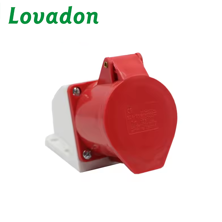 LTH-115/125 IP44 industrial plug and socket
